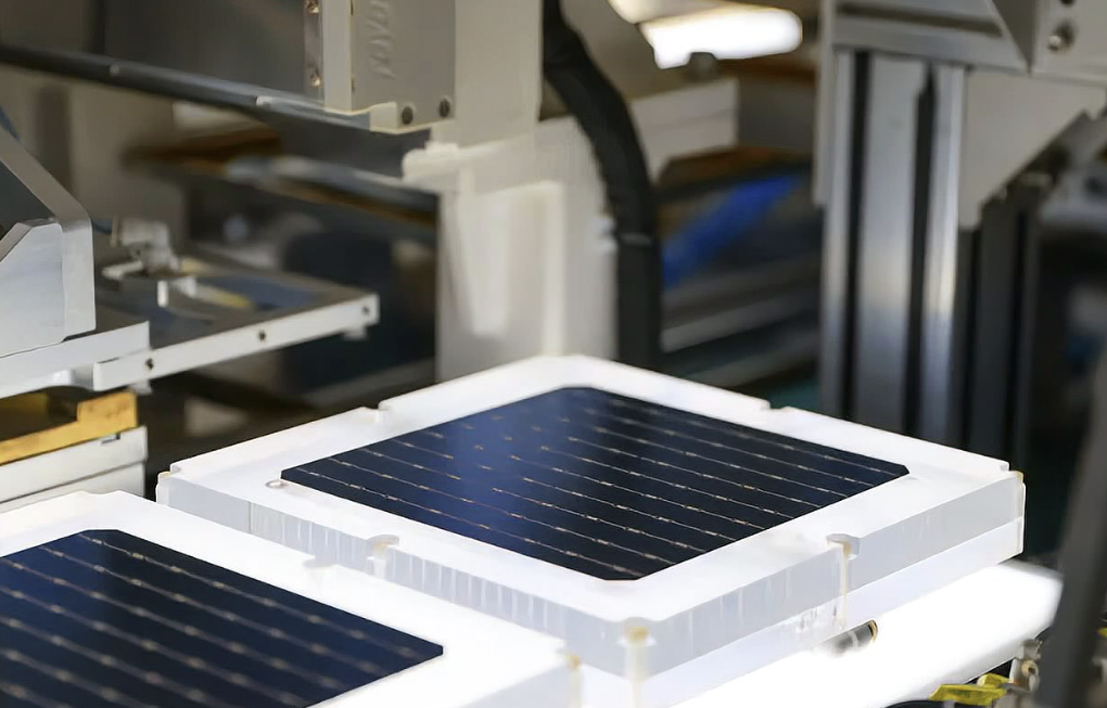 How Carbon Fiber Improves Electronic Equipment Performance and Durability How Carbon Fiber Improves Electronic Equipment Performance and Durability